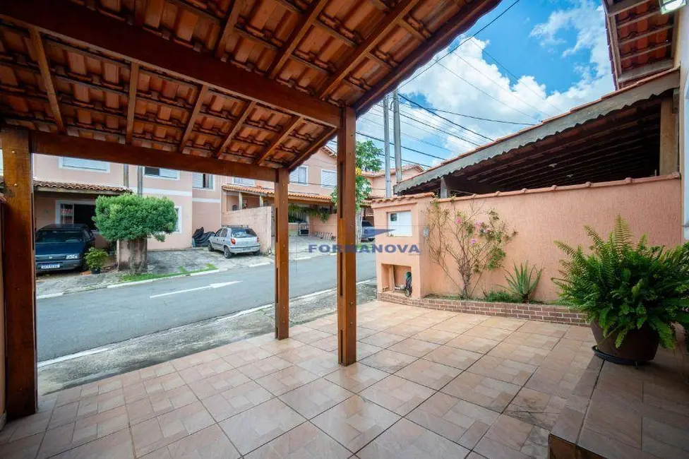 Foto 4 de Casa de Condomínio com 2 quartos à venda, 75m2 em Jardim Petrópolis, Cotia - SP