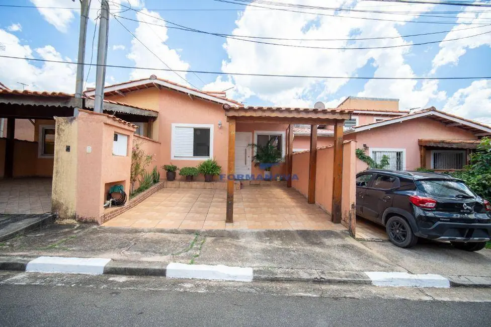 Foto 1 de Casa de Condomínio com 2 quartos à venda, 75m2 em Jardim Petrópolis, Cotia - SP