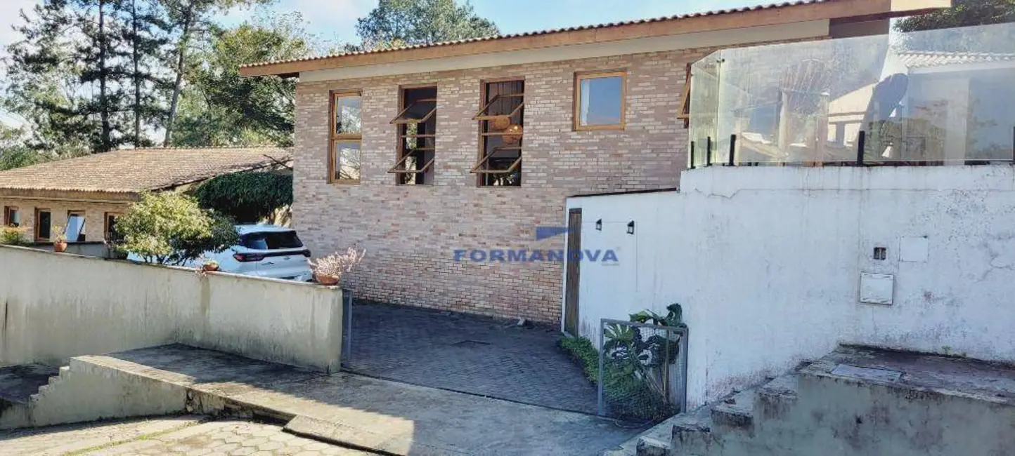 Casa de Condomínio com 3 quartos à venda, 170m2 em Chácara dos Junqueiras, Carapicuiba - SP - imagem 1 Foto 1 de Casa de Condomínio com 3 quartos à venda, 170m2 em Chácara dos Junqueiras, Carapicuiba - SP