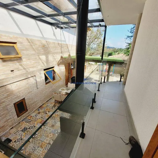 Casa de Condomínio com 3 quartos à venda, 170m2 em Chácara dos Junqueiras, Carapicuiba - SP - imagem 4 Foto 4 de Casa de Condomínio com 3 quartos à venda, 170m2 em Chácara dos Junqueiras, Carapicuiba - SP