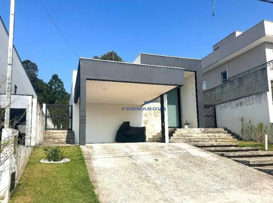 Casa de Condomínio com 2 quartos à venda, 500m2 em Quinta dos Angicos, Cotia - SP - imagem 2 Foto 2 de Casa de Condomínio com 2 quartos à venda, 500m2 em Quinta dos Angicos, Cotia - SP