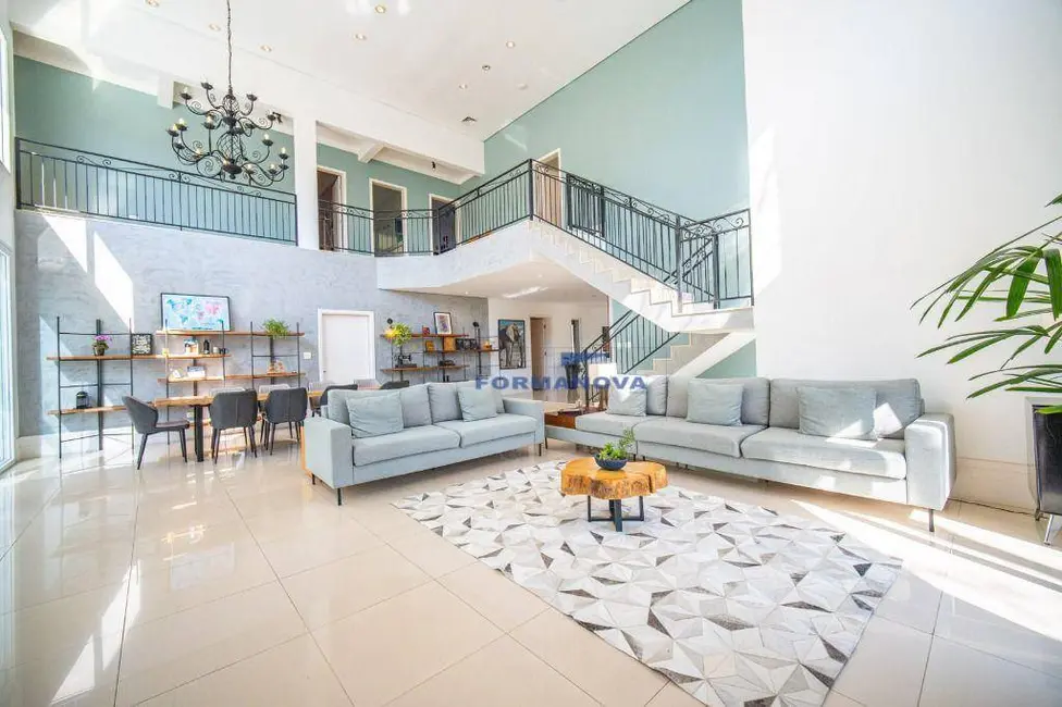 Foto 3 de Casa de Condomínio com 4 quartos à venda, 1515m2 em Residencial Euroville, Carapicuiba - SP