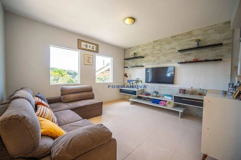 Casa de Condomínio com 4 quartos à venda, 500m2 em Chácara das Paineiras, Carapicuiba - SP - imagem 6 Foto 6 de Casa de Condomínio com 4 quartos à venda, 500m2 em Chácara das Paineiras, Carapicuiba - SP