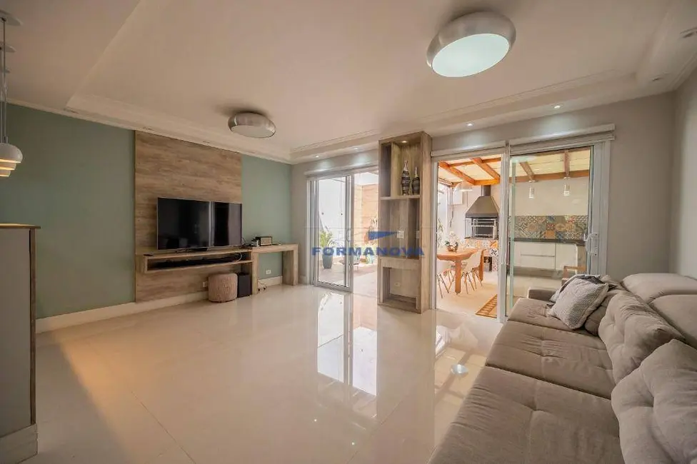 Foto 8 de Casa de Condomínio com 3 quartos à venda, 105m2 em Chácara Quiriri, Carapicuiba - SP