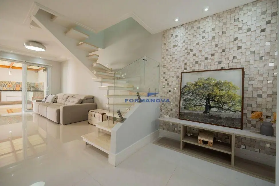 Foto 5 de Casa de Condomínio com 3 quartos à venda, 105m2 em Chácara Quiriri, Carapicuiba - SP