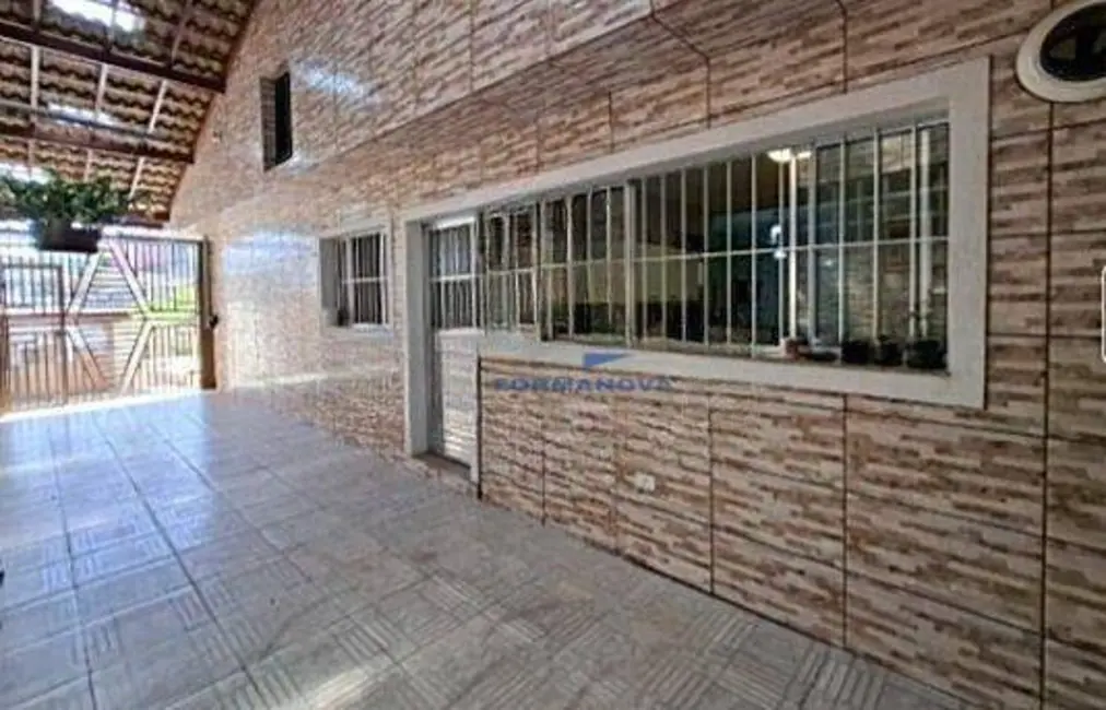 Foto 9 de Casa com 2 quartos à venda, 275m2 em Jardim Estela Mari, Cotia - SP