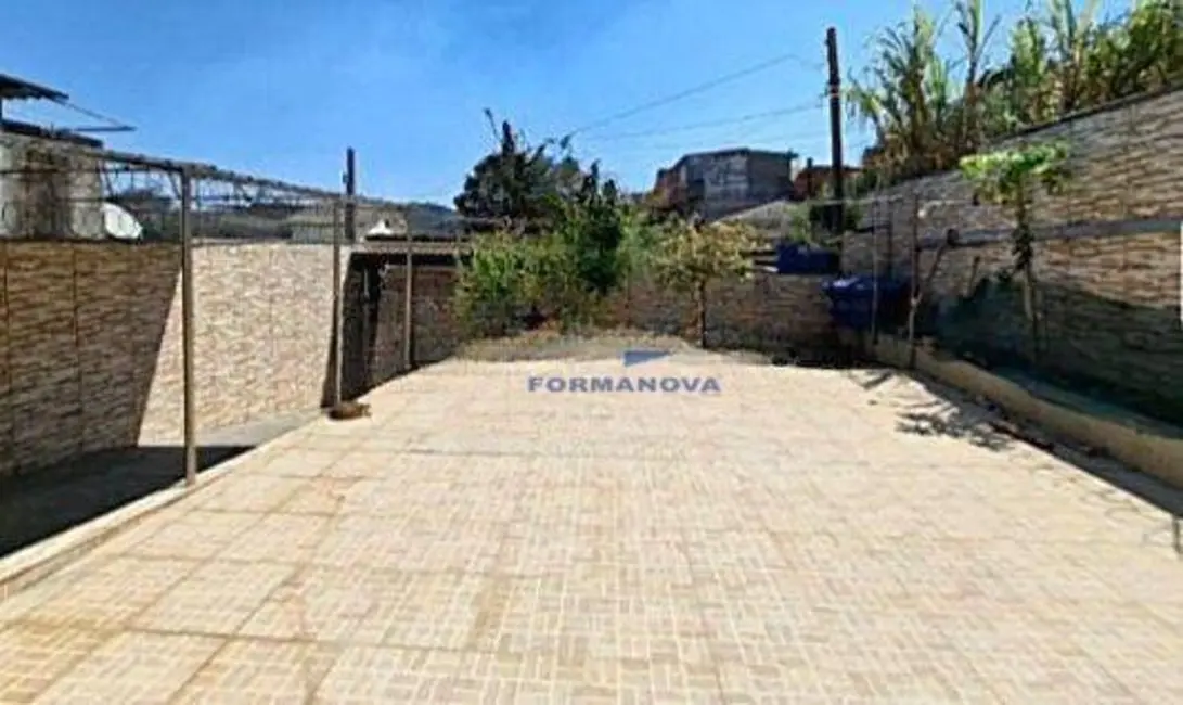 Foto 4 de Casa com 2 quartos à venda, 275m2 em Jardim Estela Mari, Cotia - SP