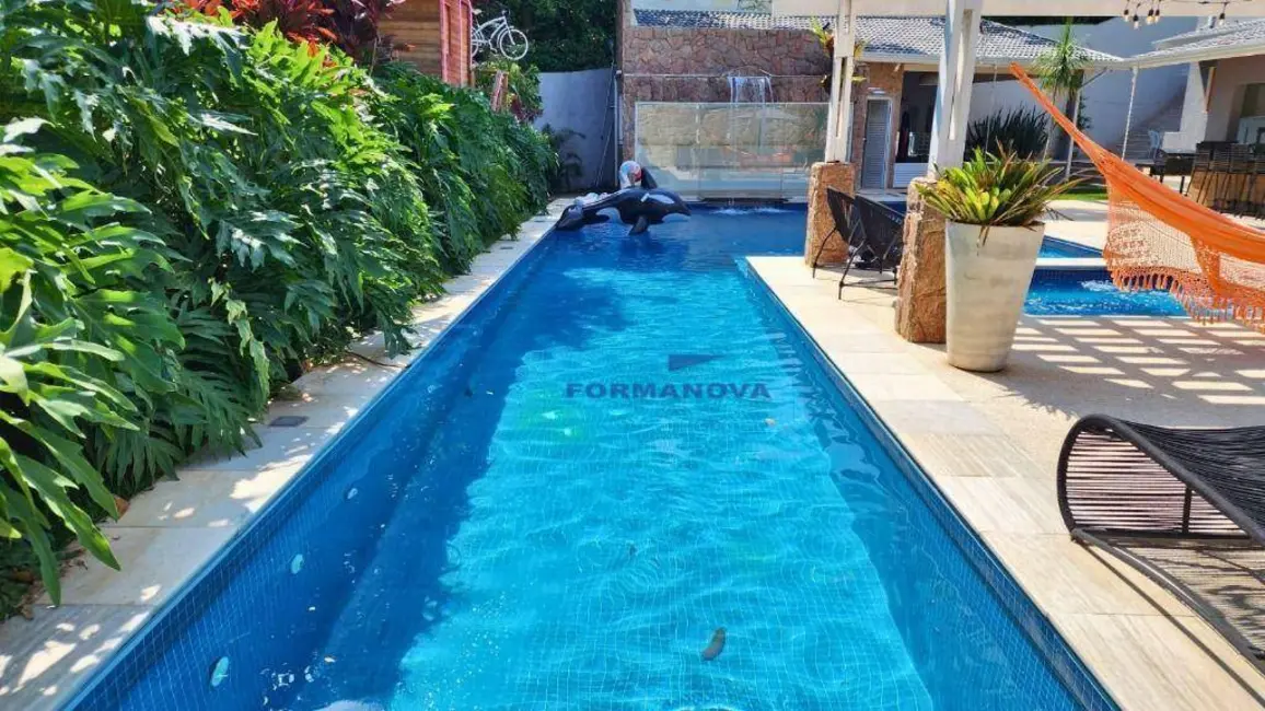 Casa de Condomínio com 6 quartos à venda e para alugar, 1000m2 em Jardim Marilu, Carapicuiba - SP - imagem 9 Foto 9 de Casa de Condomínio com 6 quartos à venda e para alugar, 1000m2 em Jardim Marilu, Carapicuiba - SP