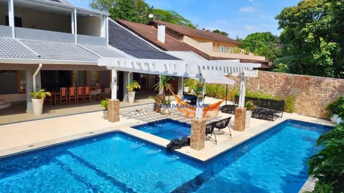Casa de Condomínio com 6 quartos à venda e para alugar, 1000m2 em Jardim Marilu, Carapicuiba - SP - imagem 2 Foto 2 de Casa de Condomínio com 6 quartos à venda e para alugar, 1000m2 em Jardim Marilu, Carapicuiba - SP