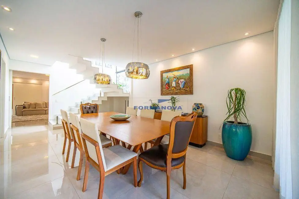 Casa de Condomínio com 4 quartos à venda, 550m2 em São Paulo II, Cotia - SP - imagem 8 Foto 8 de Casa de Condomínio com 4 quartos à venda, 550m2 em São Paulo II, Cotia - SP