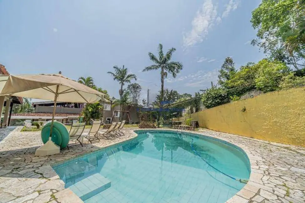 Foto 2 de Casa de Condomínio com 4 quartos à venda, 1740m2 em Parque Dom Henrique, Cotia - SP