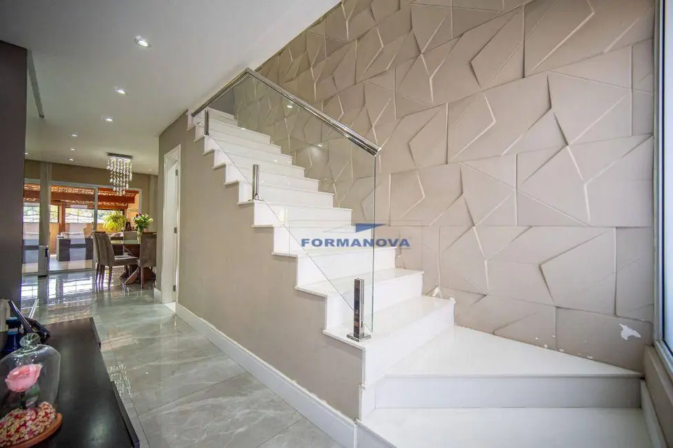 Foto 6 de Casa de Condomínio com 3 quartos à venda, 207m2 em Jardim Rebelato, Cotia - SP