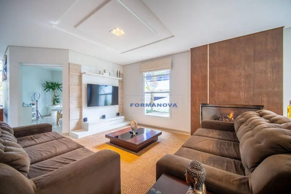 Casa de Condomínio com 4 quartos à venda, 500m2 em Pousada dos Bandeirantes, Carapicuiba - SP - imagem 9 Foto 9 de Casa de Condomínio com 4 quartos à venda, 500m2 em Pousada dos Bandeirantes, Carapicuiba - SP