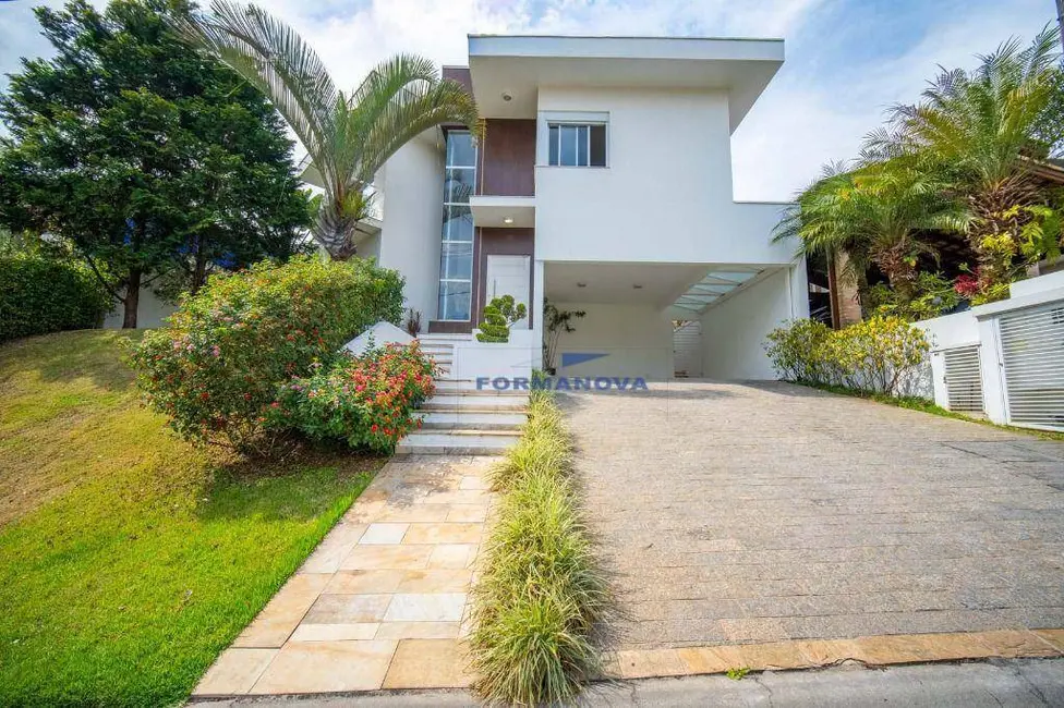 Casa de Condomínio com 4 quartos à venda, 500m2 em Pousada dos Bandeirantes, Carapicuiba - SP - imagem 3 Foto 3 de Casa de Condomínio com 4 quartos à venda, 500m2 em Pousada dos Bandeirantes, Carapicuiba - SP