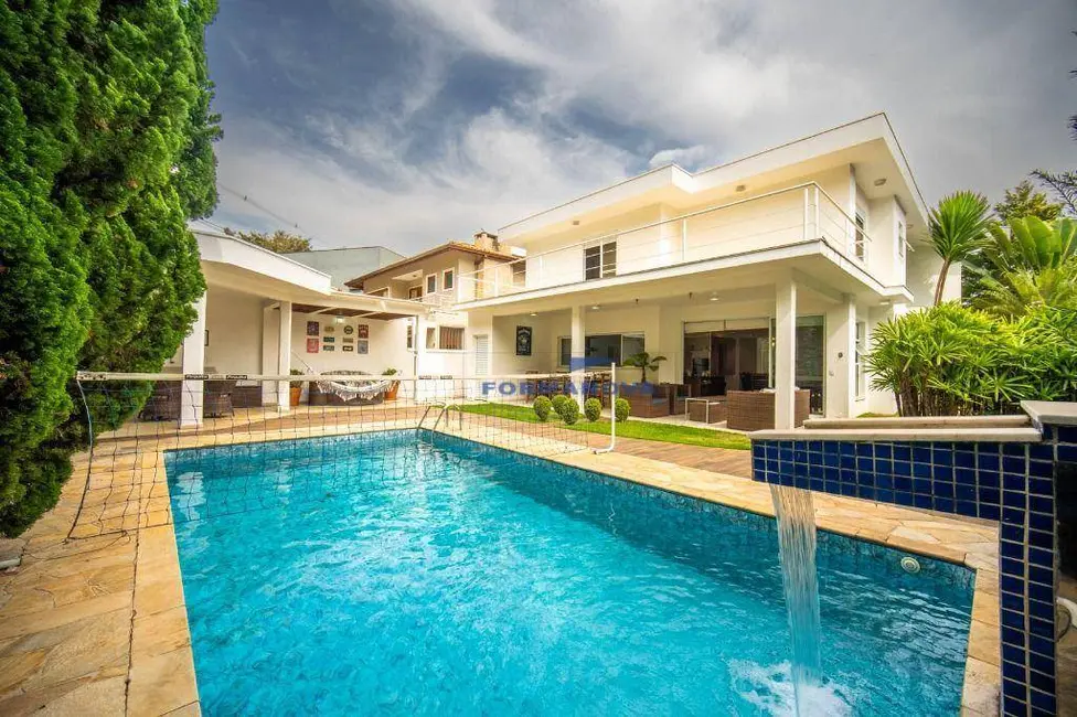 Casa de Condomínio com 4 quartos à venda, 500m2 em Pousada dos Bandeirantes, Carapicuiba - SP - imagem 1 Foto 1 de Casa de Condomínio com 4 quartos à venda, 500m2 em Pousada dos Bandeirantes, Carapicuiba - SP