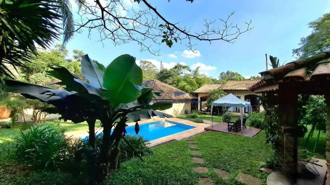 Foto 1 de Casa de Condomínio com 5 quartos à venda, 1360m2 em Jardim Colibri, Cotia - SP