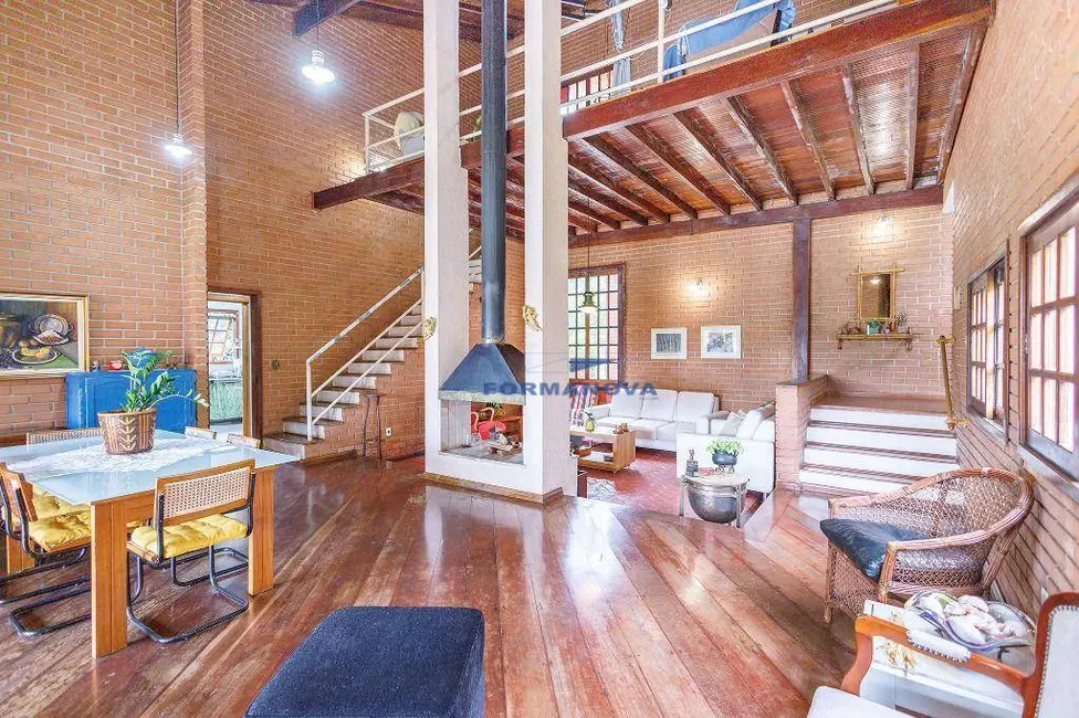 Casa de Condomínio com 4 quartos à venda, 1020m2 em Chácara São João, Carapicuiba - SP - imagem 1 Foto 1 de Casa de Condomínio com 4 quartos à venda, 1020m2 em Chácara São João, Carapicuiba - SP