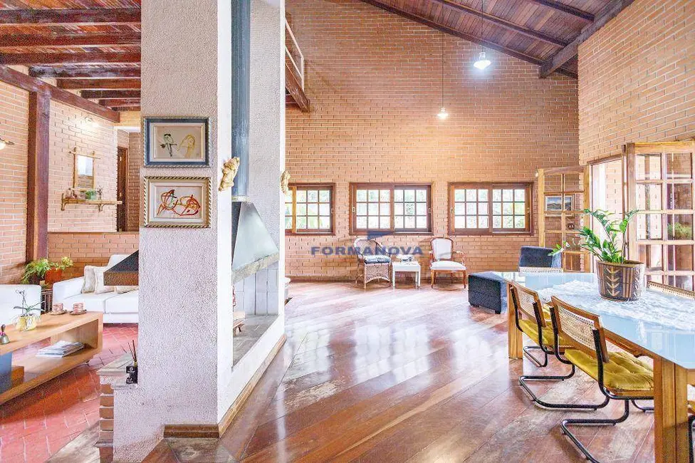 Casa de Condomínio com 4 quartos à venda, 1020m2 em Chácara São João, Carapicuiba - SP - imagem 3 Foto 3 de Casa de Condomínio com 4 quartos à venda, 1020m2 em Chácara São João, Carapicuiba - SP