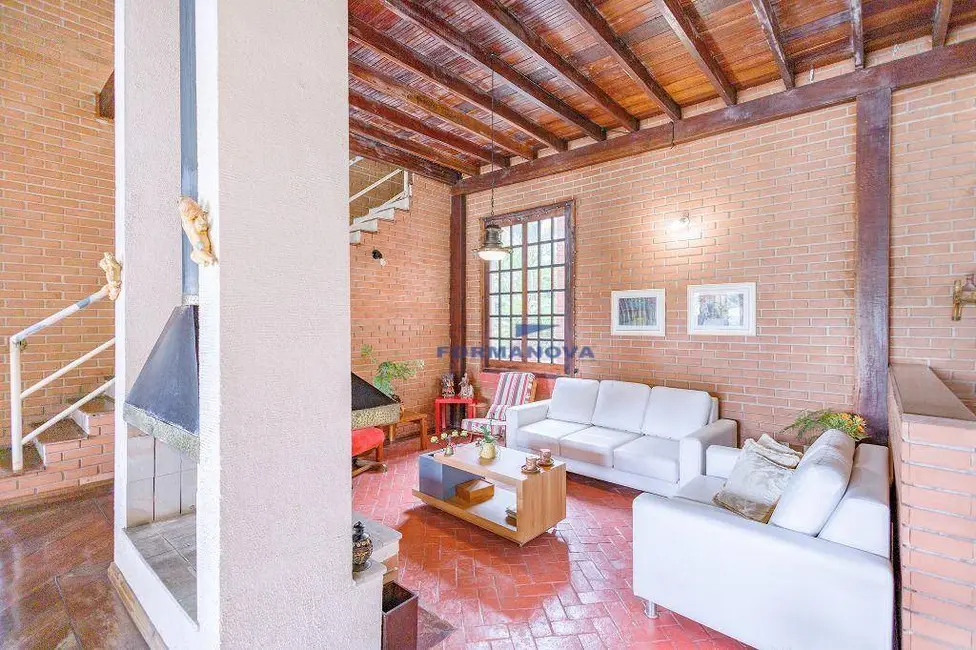 Casa de Condomínio com 4 quartos à venda, 1020m2 em Chácara São João, Carapicuiba - SP - imagem 4 Foto 4 de Casa de Condomínio com 4 quartos à venda, 1020m2 em Chácara São João, Carapicuiba - SP