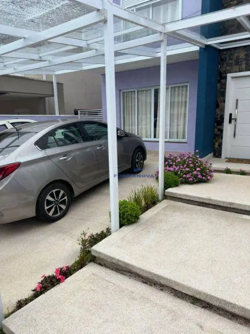 Foto 2 de Casa de Condomínio com 3 quartos à venda, 250m2 em Pitas, Cotia - SP