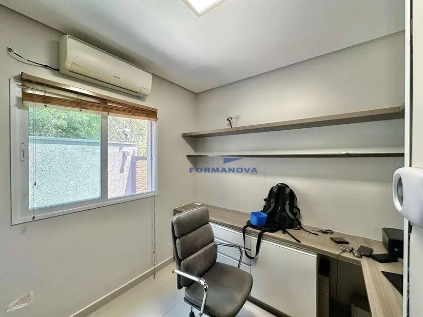 Foto 8 de Casa de Condomínio com 5 quartos à venda, 572m2 em Jardim do Golf I, Jandira - SP