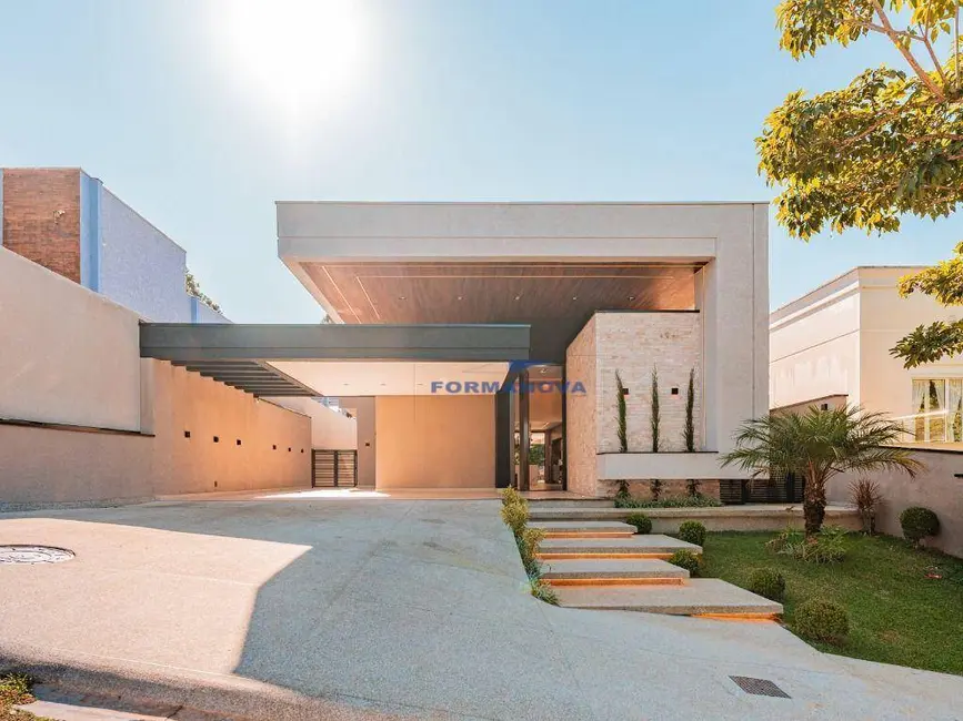 Foto 3 de Casa de Condomínio com 4 quartos à venda, 700m2 em Chácara Ondas Verdes, Cotia - SP