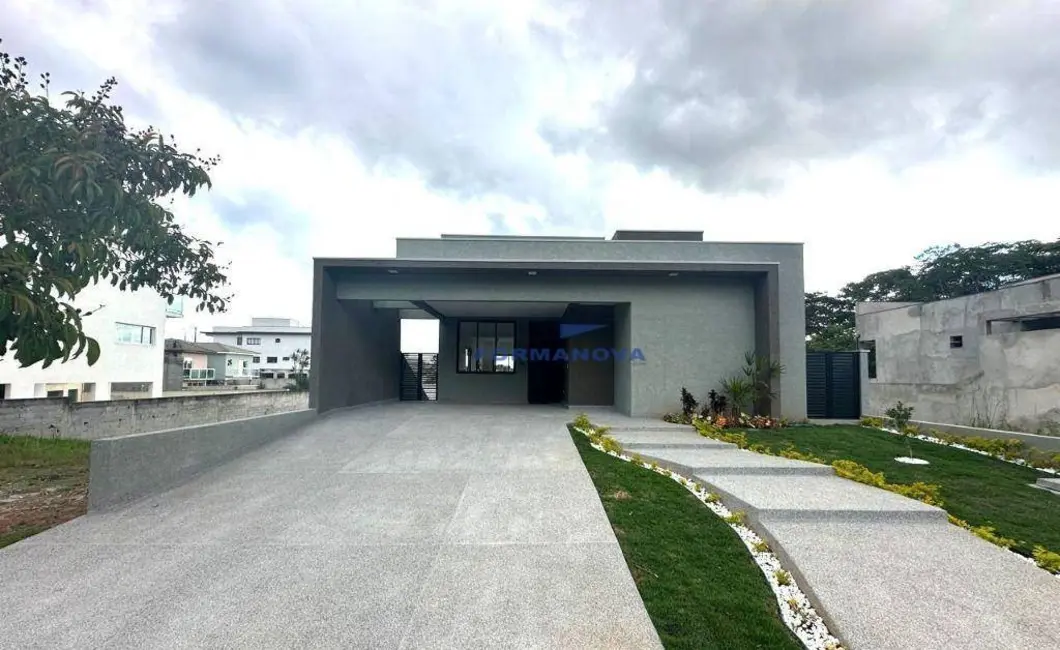 Casa de Condomínio com 3 quartos à venda, 360m2 em Vargem Grande Paulista - SP - imagem 2 Foto 2 de Casa de Condomínio com 3 quartos à venda, 360m2 em Vargem Grande Paulista - SP