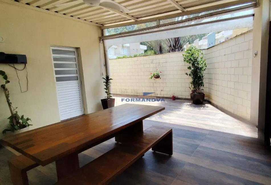 Casa de Condomínio com 3 quartos à venda, 133m2 em Jardim Belizário, Cotia - SP - imagem 7 Foto 7 de Casa de Condomínio com 3 quartos à venda, 133m2 em Jardim Belizário, Cotia - SP