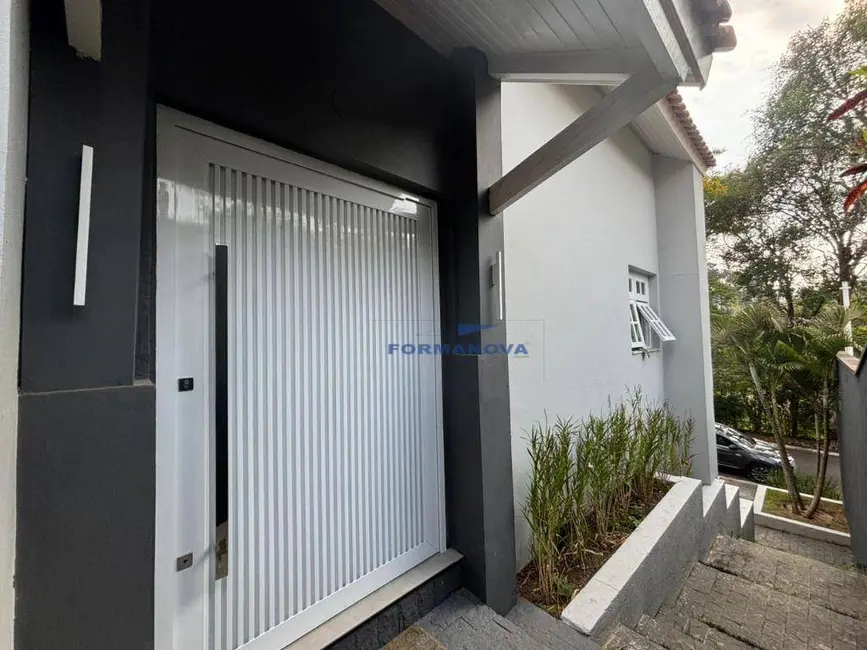 Foto 3 de Casa de Condomínio com 3 quartos à venda, 300m2 em Chácara Ondas Verdes, Cotia - SP