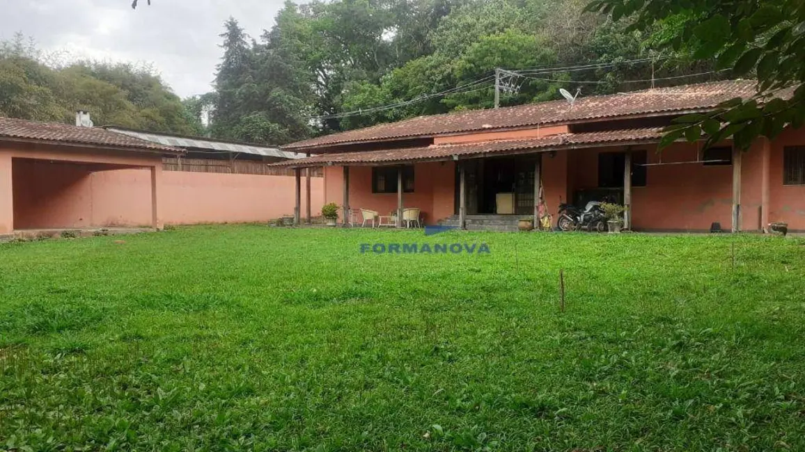 Sala Comercial à venda, 2500m2 em Jardim Maria Tereza, Cotia - SP - imagem 1 Foto 1 de Sala Comercial à venda, 2500m2 em Jardim Maria Tereza, Cotia - SP