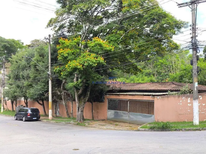 Foto 5 de Casa com 3 quartos à venda, 792m2 em Jardim Maria Tereza, Cotia - SP