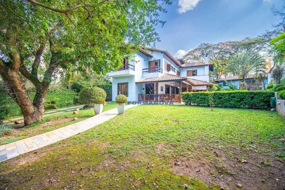 Casa de Condomínio com 4 quartos à venda, 981m2 em Granja Viana, Cotia - SP - imagem 4 Foto 4 de Casa de Condomínio com 4 quartos à venda, 981m2 em Granja Viana, Cotia - SP