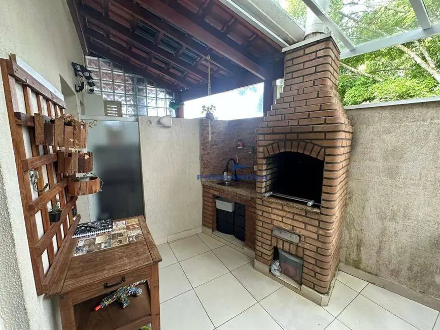 Foto 4 de Casa de Condomínio com 3 quartos à venda, 129m2 em Paisagem Renoir, Cotia - SP