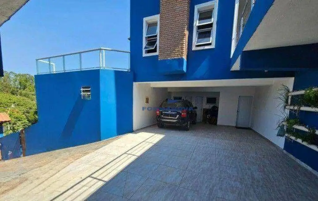 Casa de Condomínio com 3 quartos à venda, 1000m2 em Granja Caiapiá, Cotia - SP - imagem 4 Foto 4 de Casa de Condomínio com 3 quartos à venda, 1000m2 em Granja Caiapiá, Cotia - SP