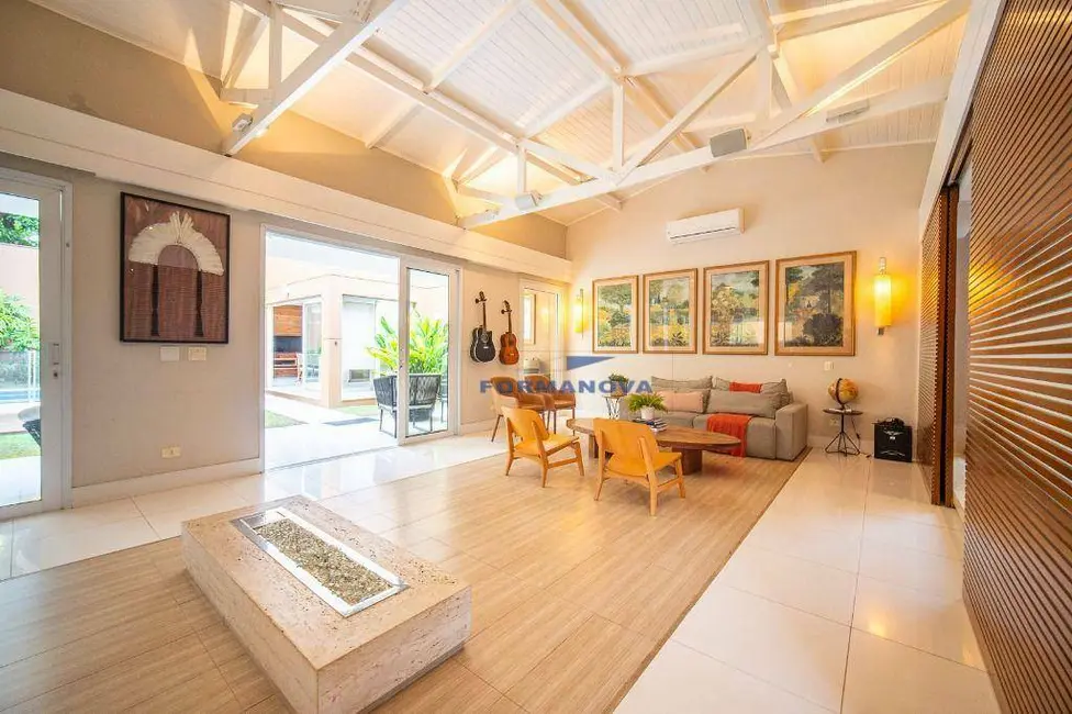 Foto 8 de Casa de Condomínio com 4 quartos à venda, 1000m2 em Granja Viana, Cotia - SP