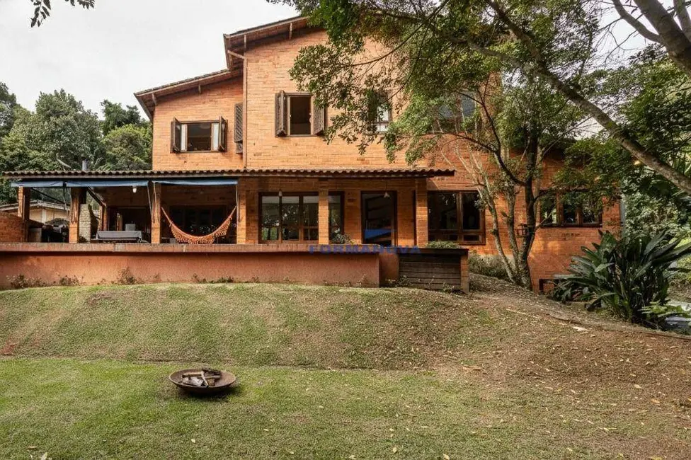 Foto 1 de Casa de Condomínio com 4 quartos para alugar, 882m2 em Granja Carneiro Viana, Cotia - SP