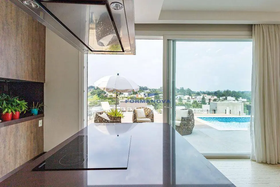 Foto 6 de Casa de Condomínio com 3 quartos à venda, 510m2 em Chácara dos Lagos, Carapicuiba - SP