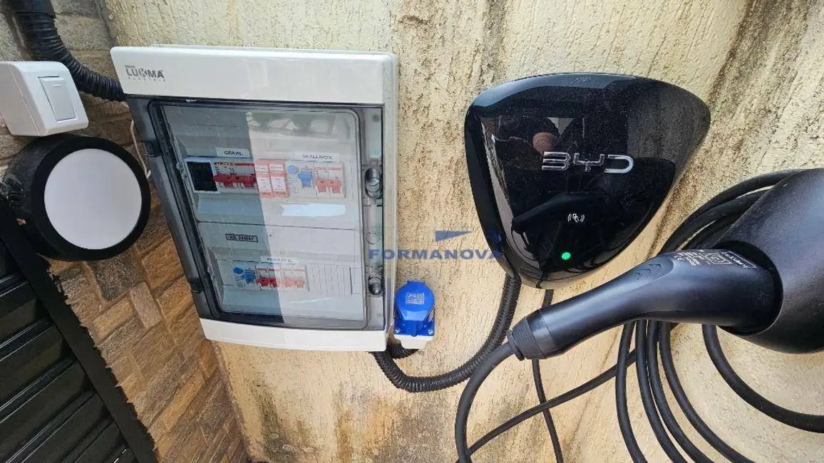 Foto 3 de Casa de Condomínio com 3 quartos à venda, 252m2 em Pitas, Cotia - SP