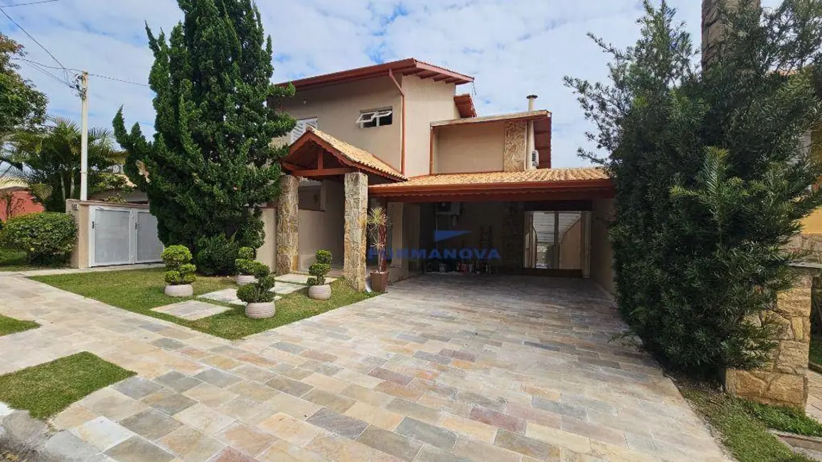 Foto 2 de Casa de Condomínio com 4 quartos à venda, 361m2 em São Paulo II, Cotia - SP