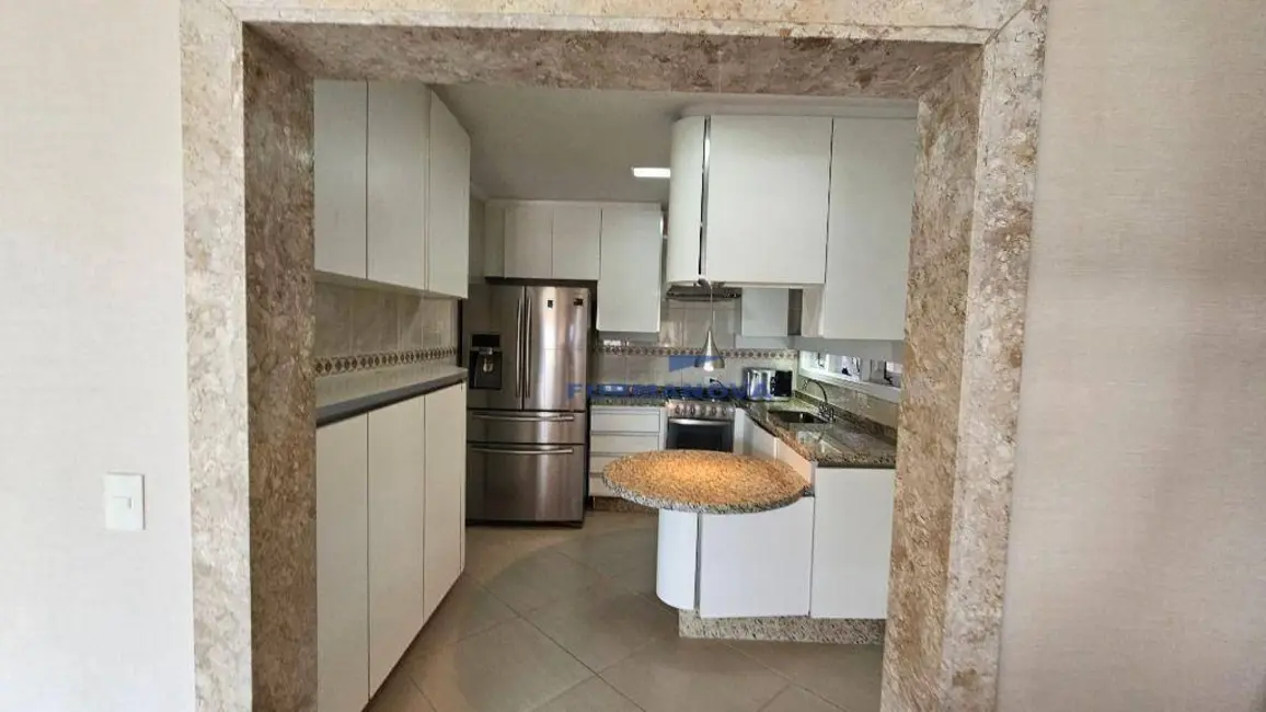 Foto 6 de Casa de Condomínio com 4 quartos à venda, 361m2 em São Paulo II, Cotia - SP