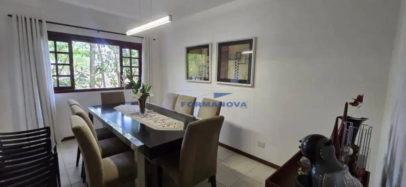 Foto 6 de Casa de Condomínio com 4 quartos à venda, 600m2 em Jardim do Golf I, Jandira - SP