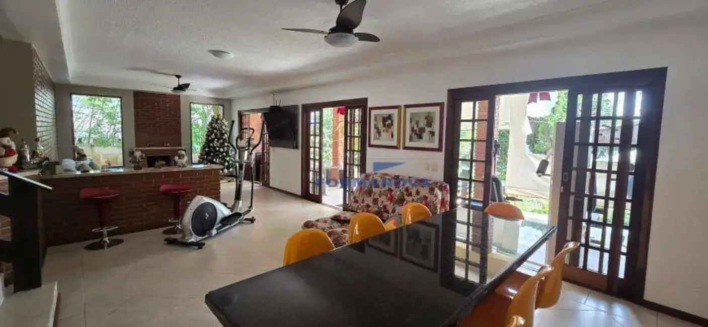 Foto 1 de Casa de Condomínio com 4 quartos à venda, 600m2 em Jardim do Golf I, Jandira - SP