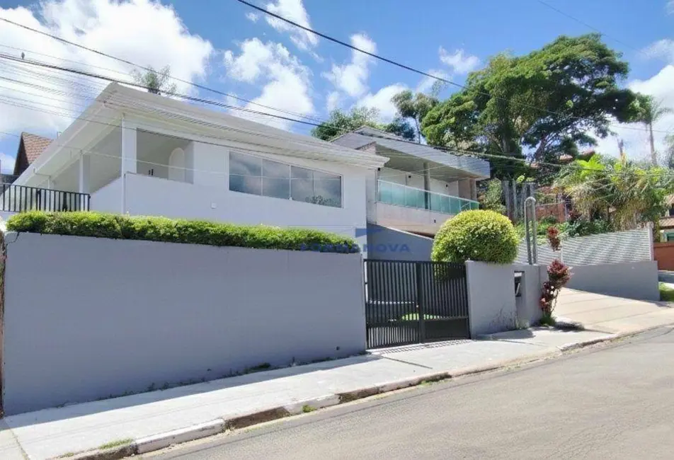 Casa de Condomínio com 3 quartos à venda e para alugar, 500m2 em Jardim Belizário, Cotia - SP - imagem 4 Foto 4 de Casa de Condomínio com 3 quartos à venda e para alugar, 500m2 em Jardim Belizário, Cotia - SP