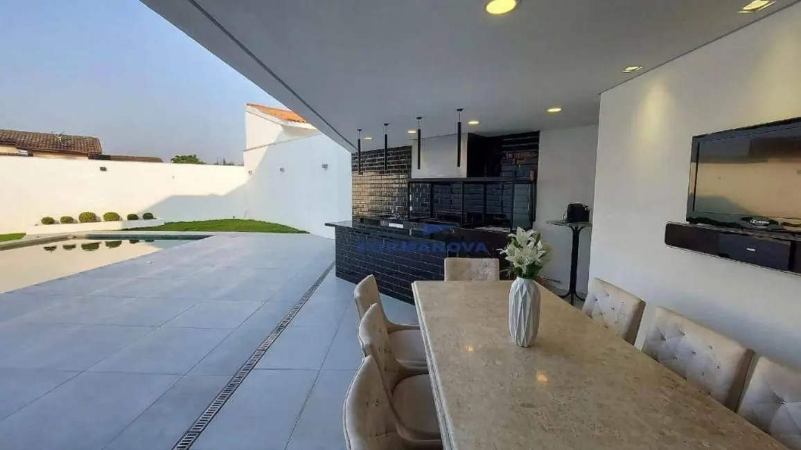 Foto 9 de Casa de Condomínio com 6 quartos à venda e para alugar, 528m2 em São Paulo II, Cotia - SP