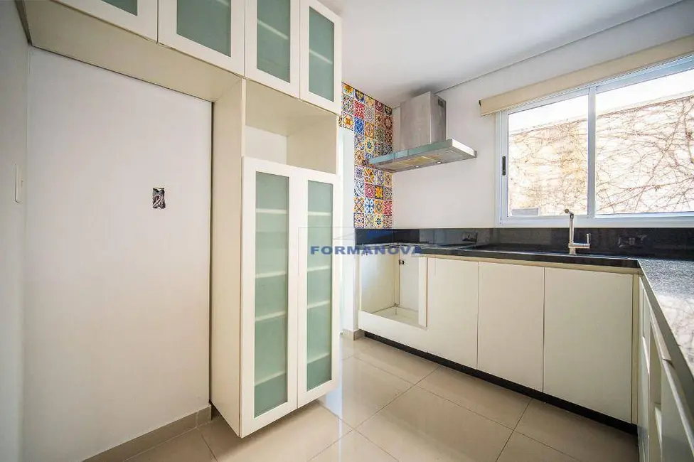 Foto 8 de Casa de Condomínio com 3 quartos à venda, 126m2 em Chácara Quiriri, Carapicuiba - SP