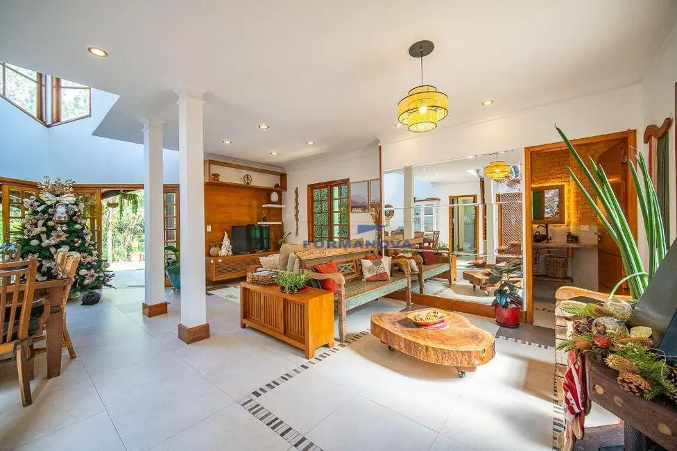 Foto 4 de Casa de Condomínio com 3 quartos à venda, 700m2 em Embu Das Artes - SP