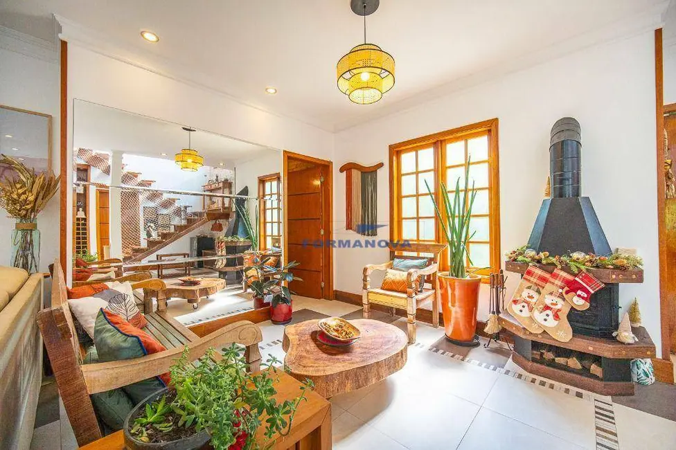 Foto 5 de Casa de Condomínio com 3 quartos à venda, 700m2 em Embu Das Artes - SP