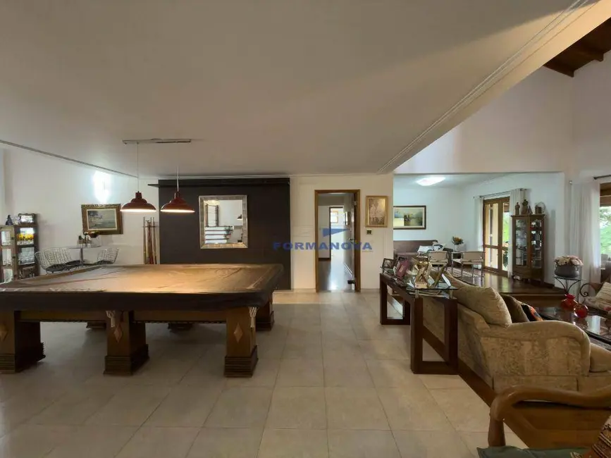 Casa de Condomínio com 5 quartos à venda, 1500m2 em Algarve, Cotia - SP - imagem 9 Foto 9 de Casa de Condomínio com 5 quartos à venda, 1500m2 em Algarve, Cotia - SP