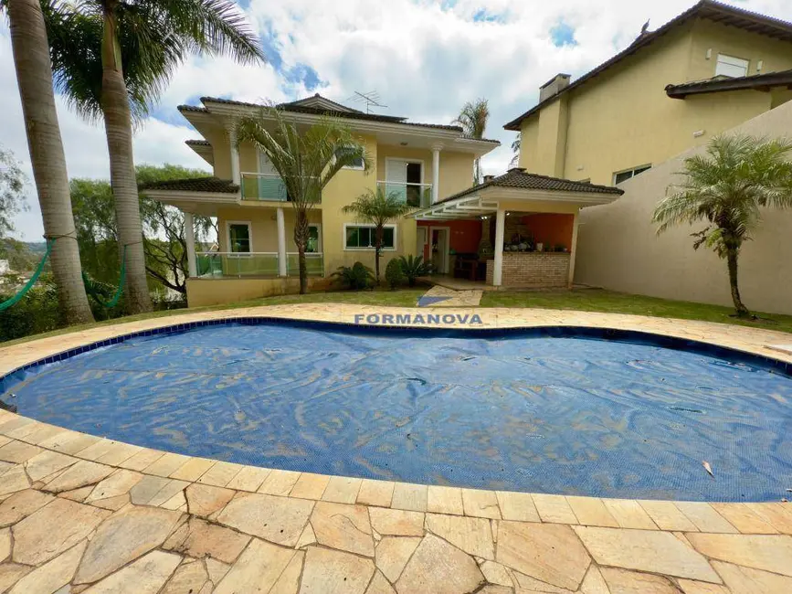 Foto 1 de Casa de Condomínio com 4 quartos à venda e para alugar, 669m2 em Embu Das Artes - SP