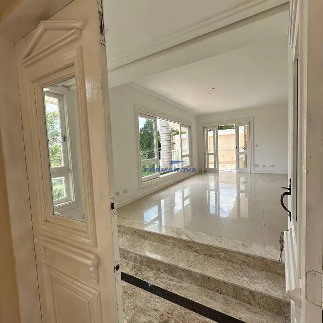 Casa de Condomínio com 4 quartos à venda, 600m2 em Terras do Madeira, Carapicuiba - SP - imagem 4 Foto 4 de Casa de Condomínio com 4 quartos à venda, 600m2 em Terras do Madeira, Carapicuiba - SP